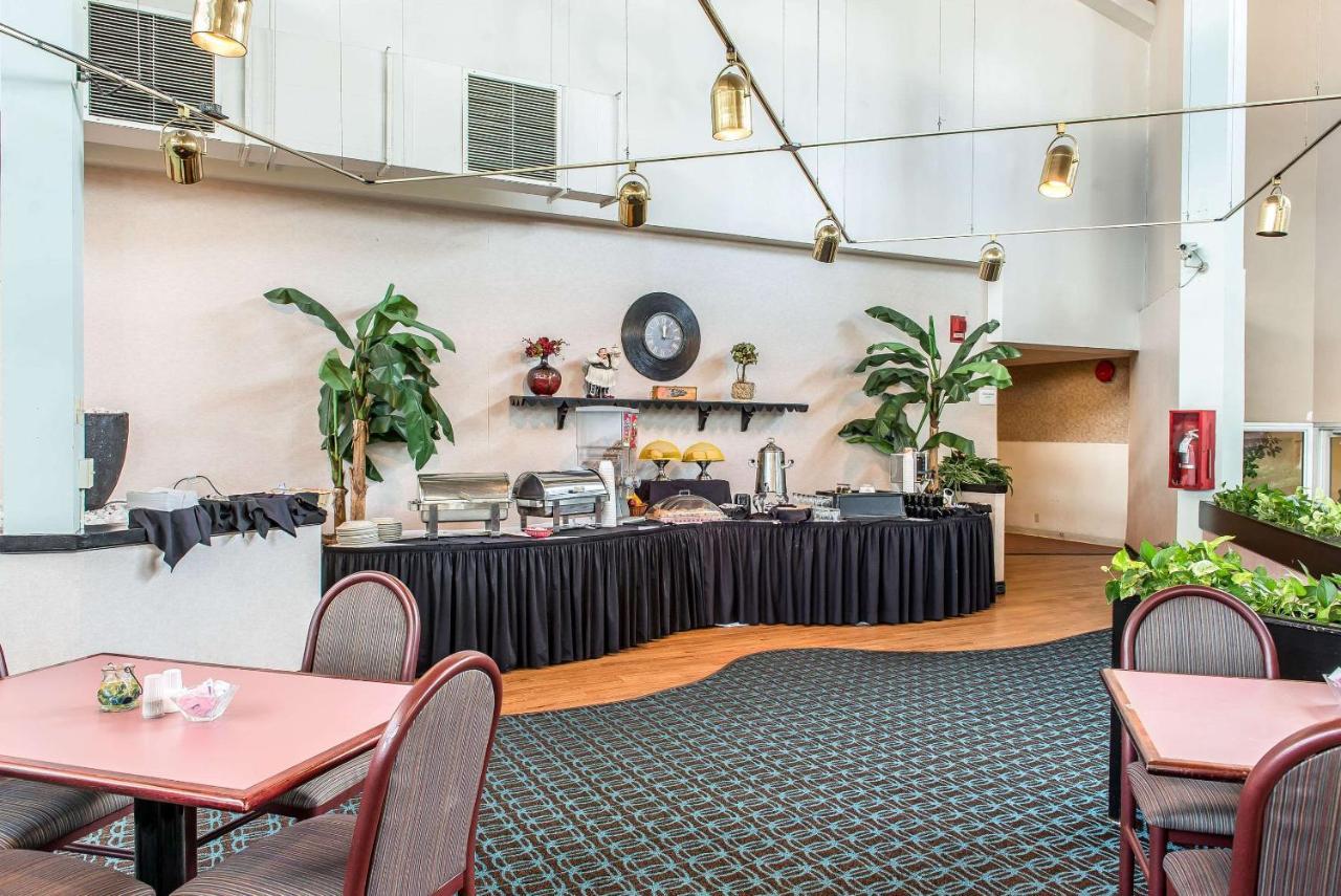 Quality And Conference Center Springfield